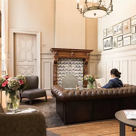 Navarra Hotel